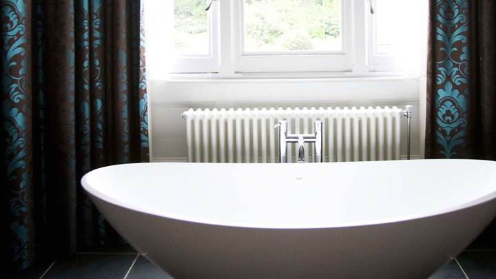 White Bowl Design Bathtub Closeup